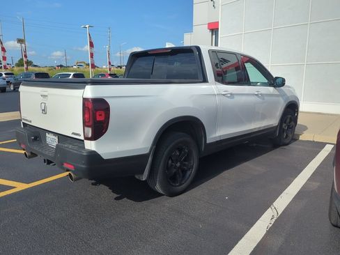 Used 2021 Honda Ridgeline Black Edition image 4