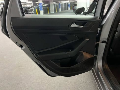 Used 2020 Volkswagen Jetta R-Line w/ R-Line Cold Weather Package image 19