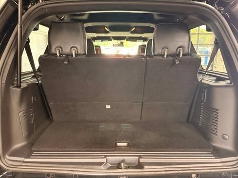 Used 2017 Ford Expedition Limited w/ Equipment Group 301A AWD/4WD image 23