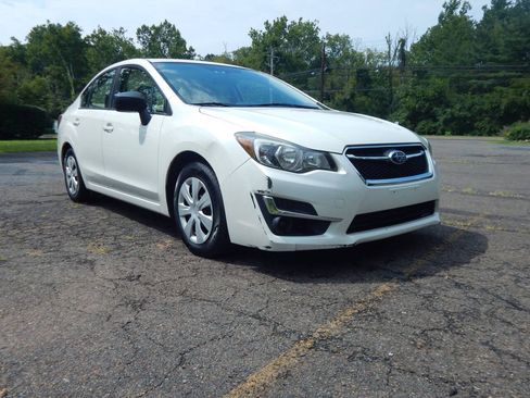 Used 2015 Subaru Impreza 2.0i AWD/4WD image 6