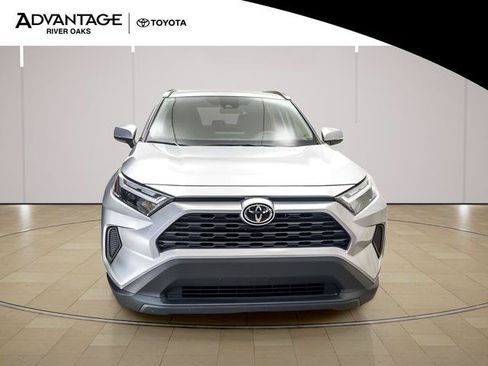 Certified 2025 Toyota RAV4 XLE AWD/4WD image 3