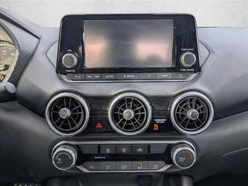 Used 2024 Nissan Sentra S image 19