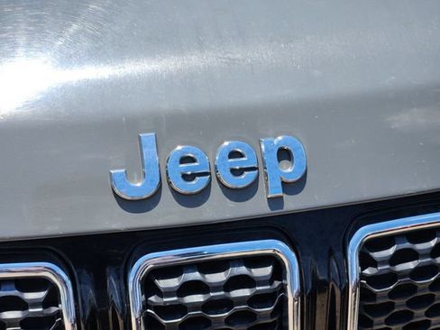 Certified 2024 Jeep Compass Limited AWD/4WD image 12