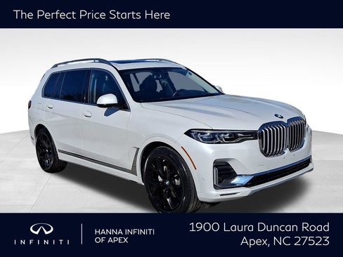 Used 2022 BMW X7 xDrive40i w/ Premium Package image 1