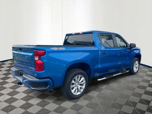 Used 2023 Chevrolet Silverado 1500 Custom image 5