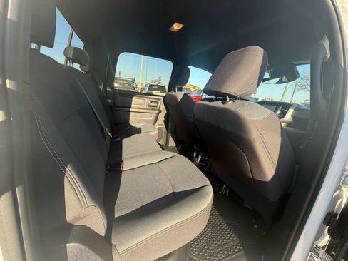 Used 2022 RAM 5500 Tradesman w/ Safety Group image 8