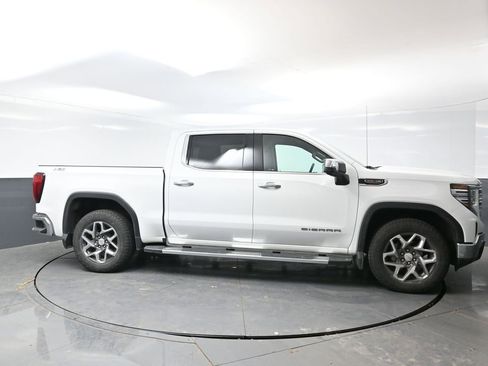 Used 2023 GMC Sierra 1500 SLT w/ SLT Premium Plus Package image 4