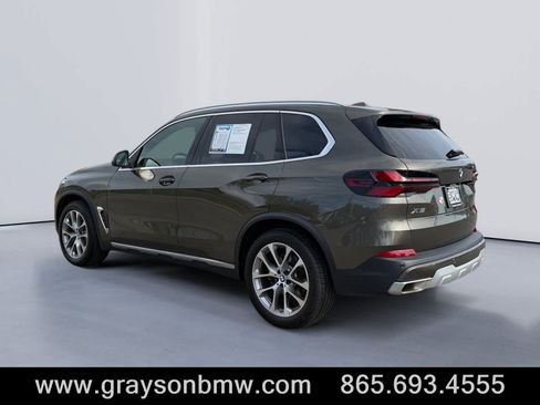 Used 2026 BMW X5 xDrive40i AWD/4WD image 5