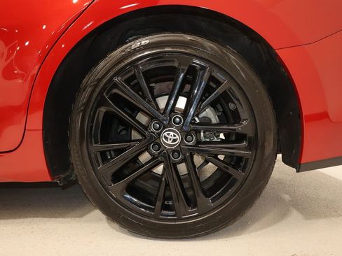 Used 2025 Toyota Camry LE image 33