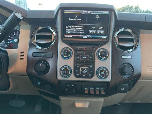 Used 2015 Ford F350 Lariat w/ Lariat Ultimate Package image 22