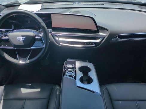 Certified 2024 Cadillac Lyriq Tech AWD/4WD image 14