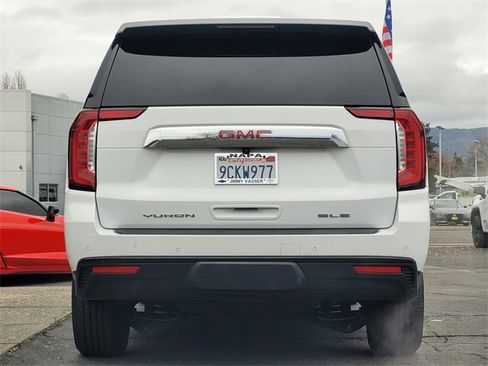 Used 2022 GMC Yukon XL SLE w/ Max Trailering Package image 7