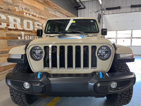 Used 2022 Jeep Wrangler Unlimited Rubicon 4xe w/ Cold Weather Group image 11