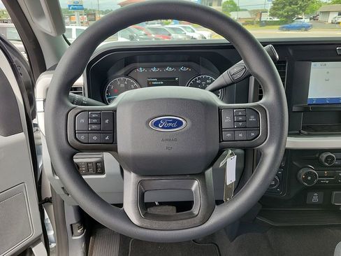 New 2026 Ford F250 XLT w/ FX4 Off-Road Package AWD/4WD image 19