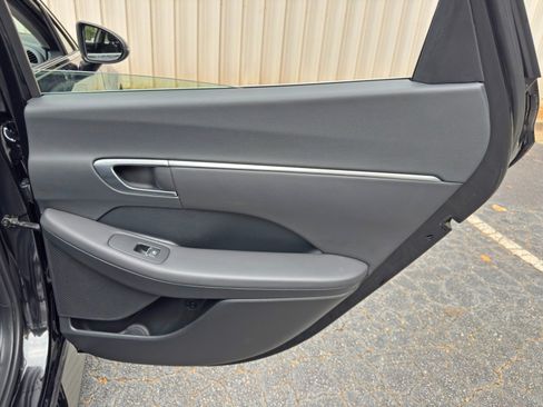 Used 2022 Hyundai Sonata SEL FWD image 38