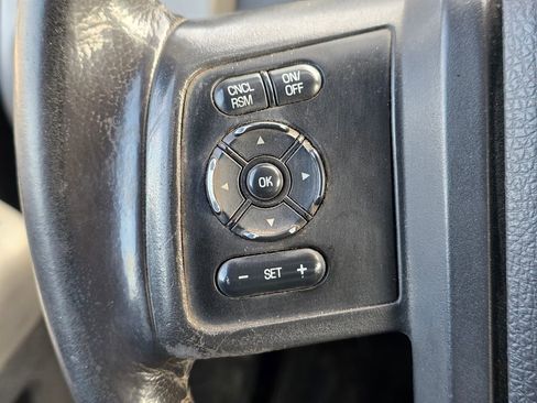 Used 2015 Ford F350 Lariat image 33