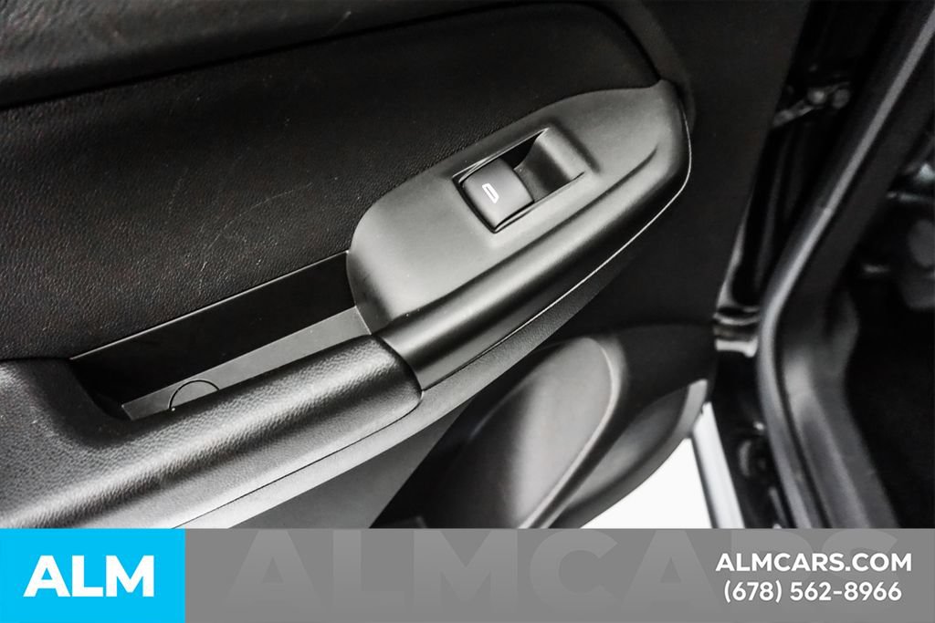 Used 2025 Chevrolet TrailBlazer LT FWD image 49