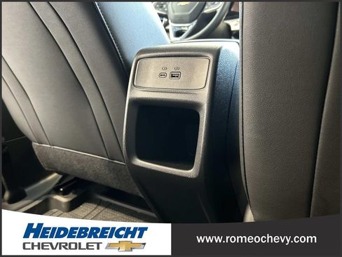 Used 2024 Chevrolet Trax LT w/ Driver Confidence Package FWD image 17
