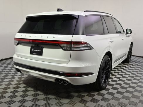 New 2026 Lincoln Aviator Reserve image 6