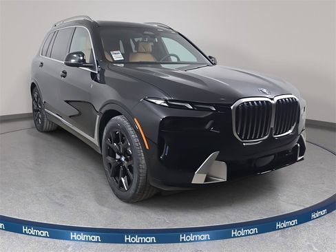 New 2026 BMW X7 xDrive40i image 3