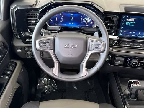Used 2026 Chevrolet Silverado 1500 ZR2 AWD/4WD image 16