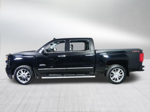 Used 2018 Chevrolet Silverado 1500 High Country image 4