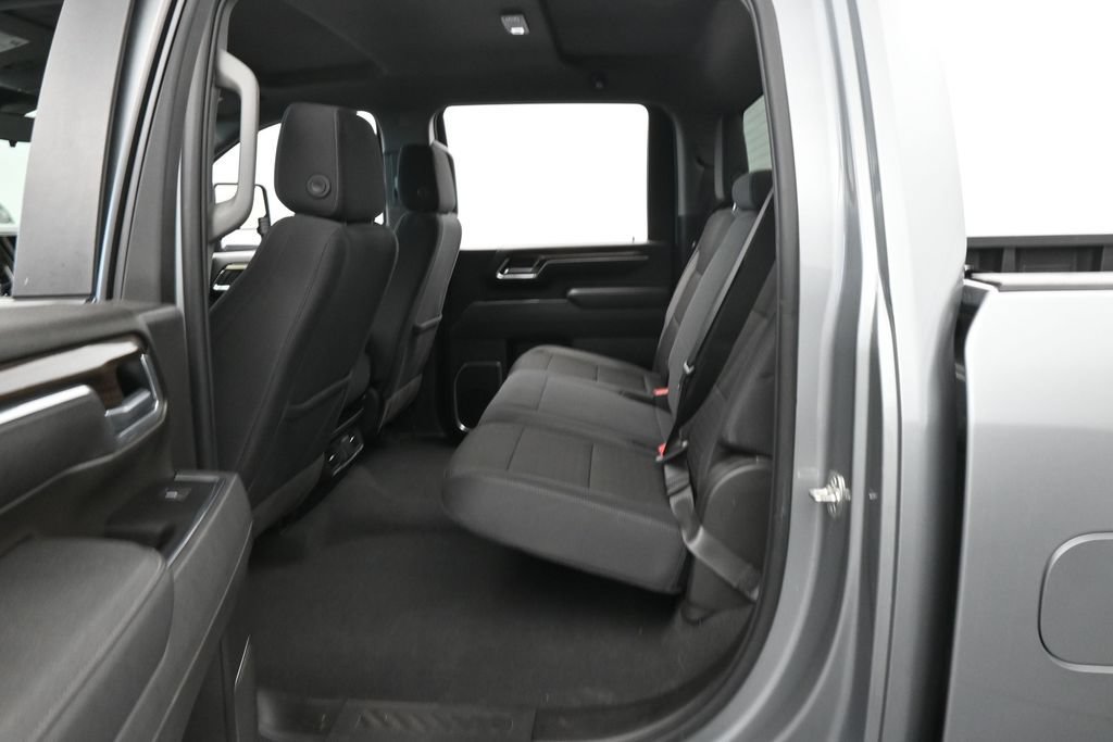 Used 2025 Chevrolet Silverado 2500 LT w/ Convenience Package AWD/4WD image 28