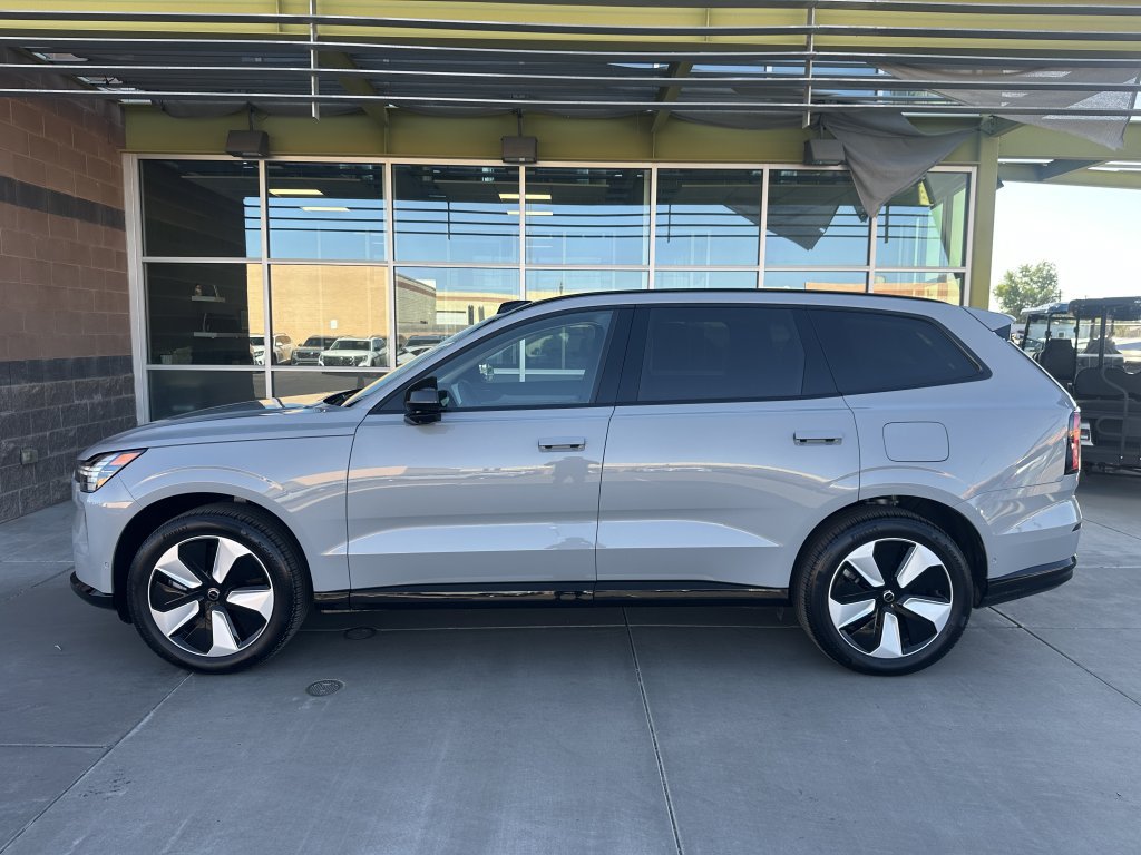 Used 2025 Volvo EX90 Plus AWD/4WD image 6