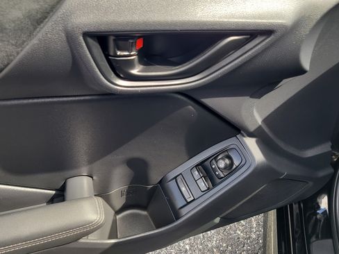 Used 2023 Toyota GR86 Premium image 12