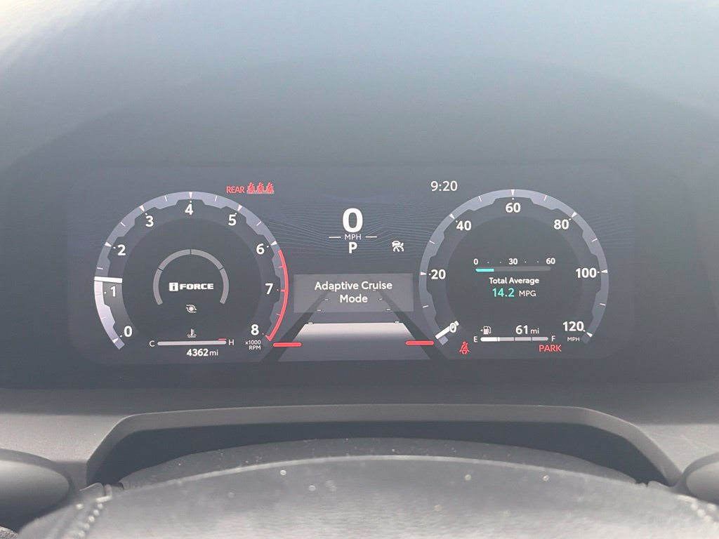 Used 2025 Toyota Tacoma Limited AWD/4WD image 19