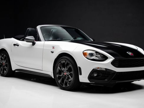 Used 2019 FIAT 124 Spider Abarth w/ Convenience Group RWD image 85