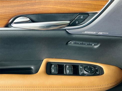 Used 2020 Cadillac XT5 Premium Luxury image 18