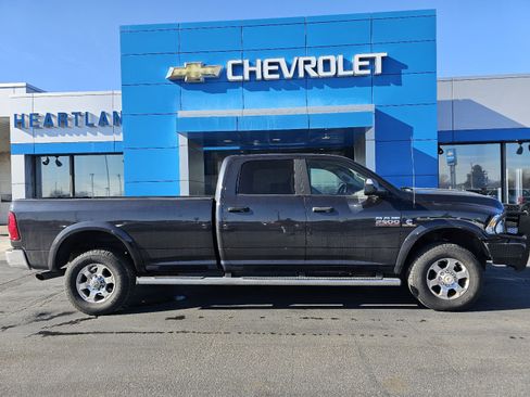 Used 2016 RAM 2500 Outdoorsman image 2