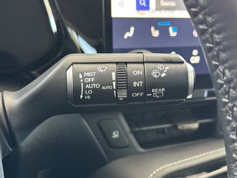 Used 2024 Lexus NX 350h AWD w/ Vision Package image 34