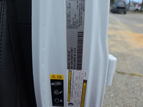 New 2026 Jeep Gladiator Sport image 33