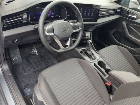 Used 2025 Volkswagen Jetta S image 13