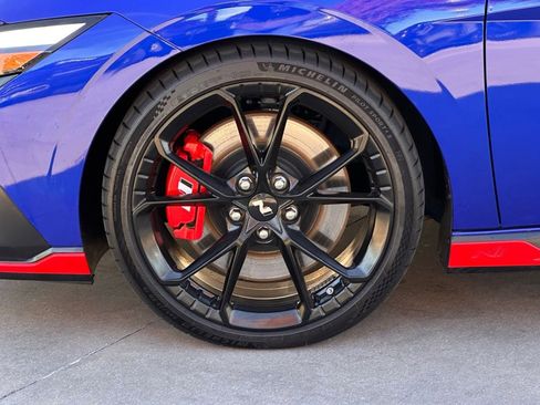 Certified 2025 Hyundai Elantra N image 22