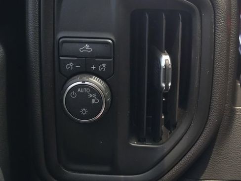 Used 2023 Chevrolet Silverado 1500 Custom RWD image 18