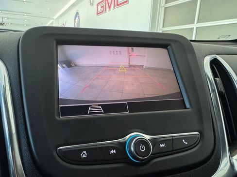 Certified 2022 Chevrolet Equinox LT AWD/4WD image 19