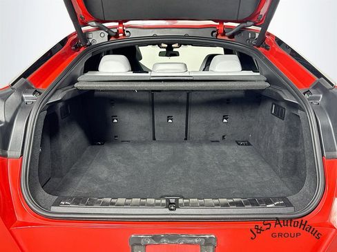 Used 2020 BMW X6 M Competition w/ Executive Package image 33