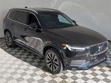 Used 2020 Volvo XC90 T6 Momentum image 2