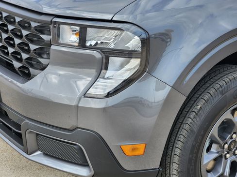 New 2026 Ford Maverick XLT image 10