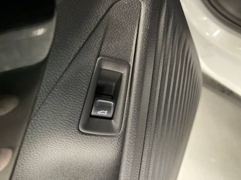 Certified 2023 Volkswagen ID.4 Pro S Plus AWD/4WD image 29
