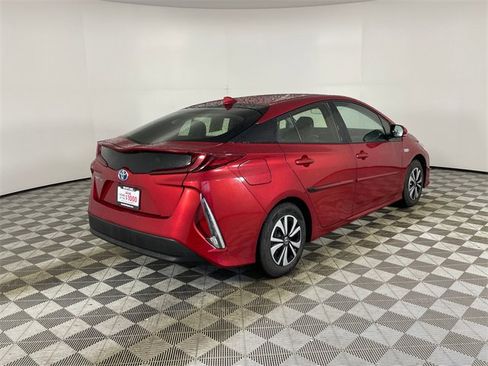 Used 2018 Toyota Prius Prime Plus image 22