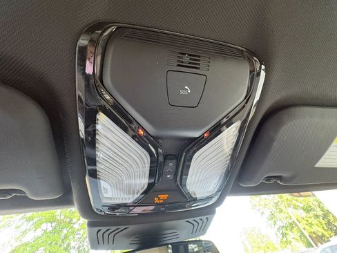 Used 2019 BMW X3 xDrive30i w/ Driving Assistance Package AWD/4WD image 48