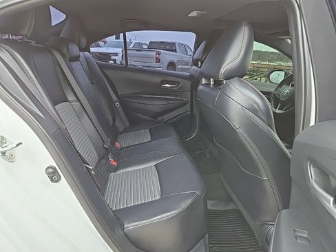 Used 2022 Toyota Corolla XSE image 18