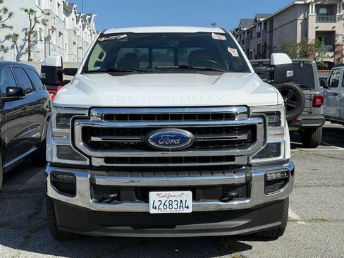 Used 2020 Ford F350 Lariat w/ Lariat Ultimate Package image 2
