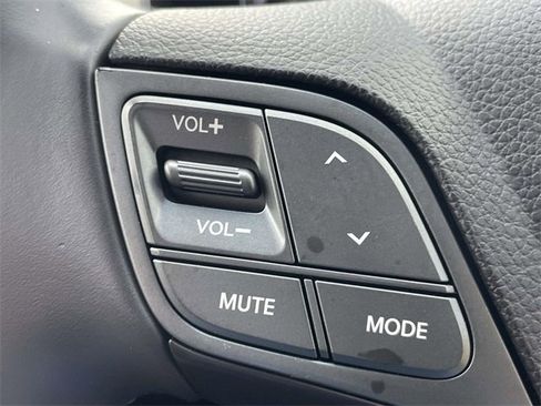 Used 2017 Hyundai Santa Fe Sport image 25