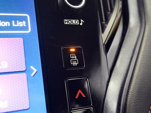 Used 2022 Subaru Outback Wilderness image 15