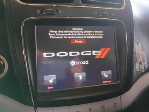 Used 2017 Dodge Journey GT w/ Driver Convenience Group AWD/4WD image 12